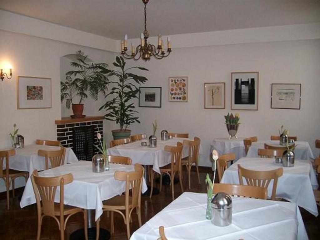 Wiener Kindl 3* Wien
